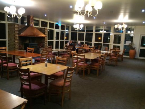 Poddy Dodgers Bar And Bistro - Holiday Sunshine Coast 0