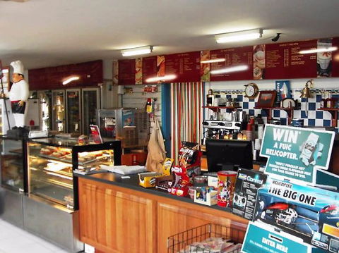 Point Turton General Store & Bakery - Sunshine Coast Tourism 0