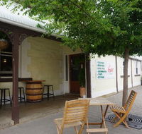 Robin Hood Hotel - Holiday Sunshine Coast
