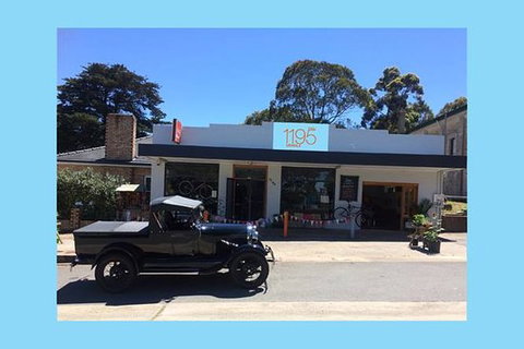 Stall 1195 - Holiday Sunshine Coast 0