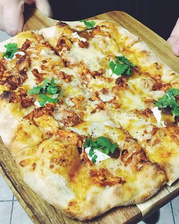 The Bay Pizzaria - Holiday Sunshine Coast 0