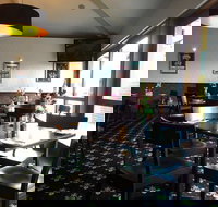 The hope inn hindmarsh - Sunshine Coast Tourism