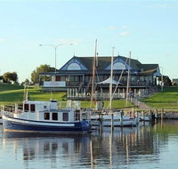 The Landing Waterfront Bistro  Bar - Sunshine Coast Tourism