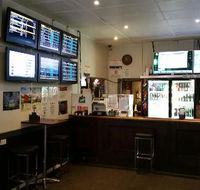Yorke Valley Hotel - Holiday Sunshine Coast
