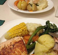 Royal Oak Hotel - Sunshine Coast Tourism