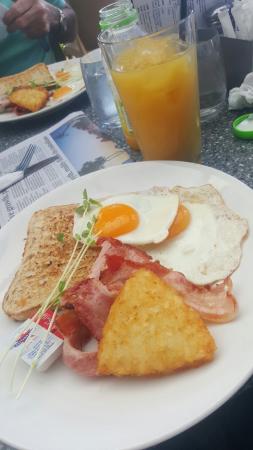 Cuppa Coomera - Sunshine Coast Tourism 0