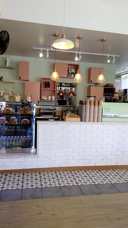 Ginger & Lime Cafe - Sunshine Coast Tourism 0