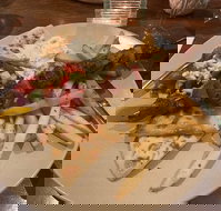 Santorini Noosa Greek Taverna - Sunshine Coast Tourism