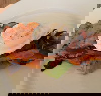 Tastebuds Deli  Cafe - Sunshine Coast Tourism