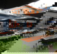 Commercial Hotel - Sunshine Coast Tourism