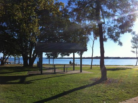Golden Prawn Seafoods & Take Away - Holiday Sunshine Coast 0