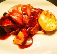 McNevin's Gunyah Restaurant - Holiday Sunshine Coast