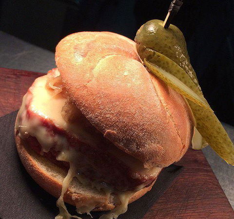 Aquavue Cafe Watersports - Holiday Sunshine Coast 7