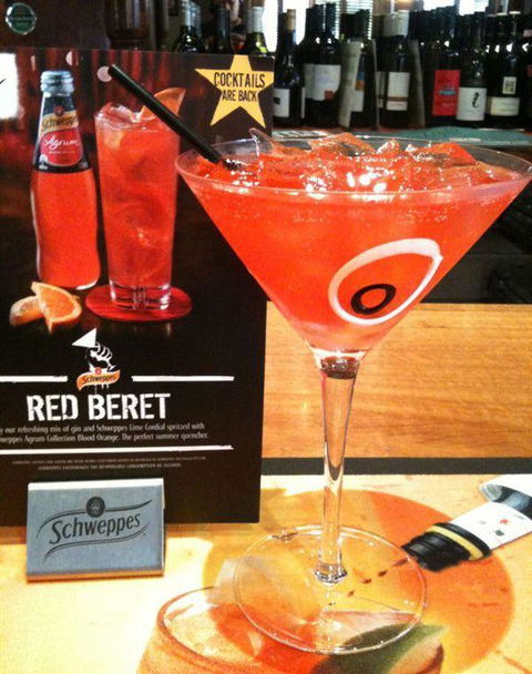 Nicholsons Bar And Grill - Holiday Sunshine Coast 16