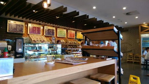 Banjo's Bakery Cafe - Holiday Sunshine Coast 0