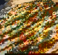 Ducks Pizzas  Burgers - Sunshine Coast Tourism