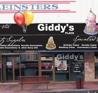 Giddy's Place - Holiday Sunshine Coast