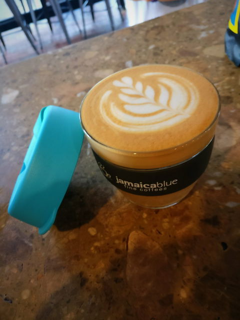 Jamaica Blue Cooroy - Holiday Sunshine Coast 1