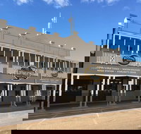 Outback Pioneers - Sunshine Coast Tourism