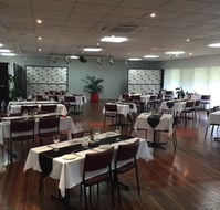 Sage on Hickey - Holiday Sunshine Coast