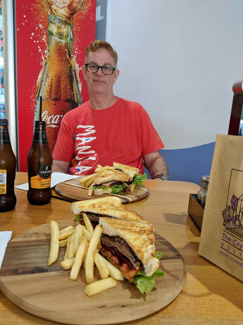 Super Star Cafe - Holiday Sunshine Coast 4