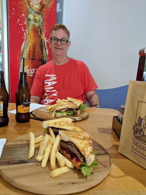 Super Star Cafe - Holiday Sunshine Coast 6