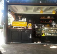 Bullitt Espresso Van - Sunshine Coast Tourism