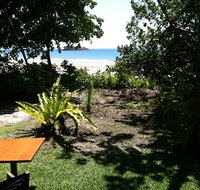 Cafe On Sea - Holiday Sunshine Coast