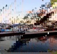 Cooloola Coast Seafoods - Sunshine Coast Tourism