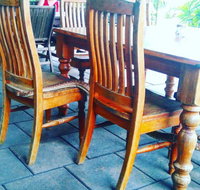 Doris Bar Cafe and Restaurant - Holiday Sunshine Coast