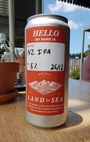 Land & Sea Brewery - Sunshine Coast Tourism 4
