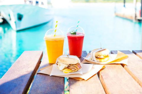 Marina Cafe - Holiday Sunshine Coast 0