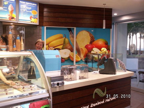 New Zealand Ice Creamery - Holiday Sunshine Coast 0