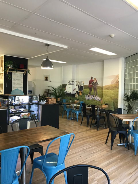 Picnic @ Mudjimba - Sunshine Coast Tourism 5