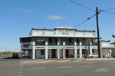 Post Office Hotel - Sunshine Coast Tourism 0