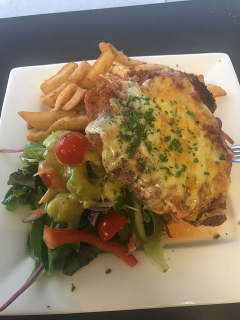 Prince Of Wales Hotel - Holiday Sunshine Coast 4
