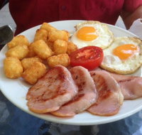 Smiley Piggy Cafe - Sunshine Coast Tourism