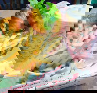 Betty's Burgers  Concrete Co. - Sunshine Coast Tourism