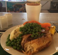 Commercial Hotel - Holiday Sunshine Coast