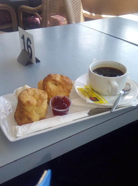 Eimeo Pacific Hotel - Sunshine Coast Tourism 6