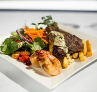 Hot Wok and Grill - Sunshine Coast Tourism