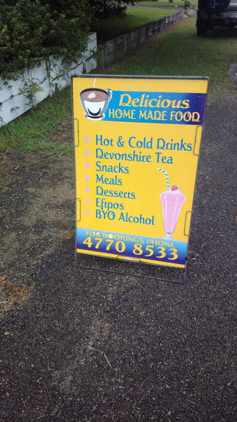 Ivy Cottage - Holiday Sunshine Coast 6