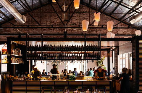 Longsong - Sunshine Coast Tourism 3