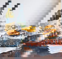 Ribs  Burgers - Holiday Sunshine Coast