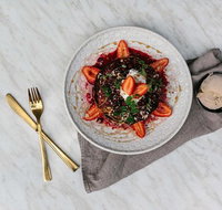 Serotonin Eatery - Holiday Sunshine Coast