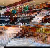 The Gem Bar and Dining - Sunshine Coast Tourism