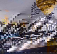 The Kilburn - Holiday Sunshine Coast