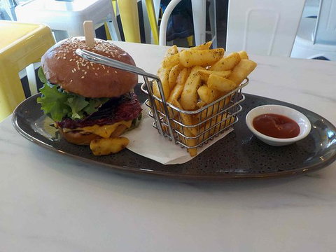 Best Mate Cafe - Sunshine Coast Tourism 0