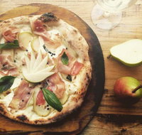 Woodfire Cafe Pizzieria - Sunshine Coast Tourism