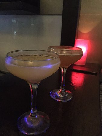 Cabinet Bar - Sunshine Coast Tourism 0